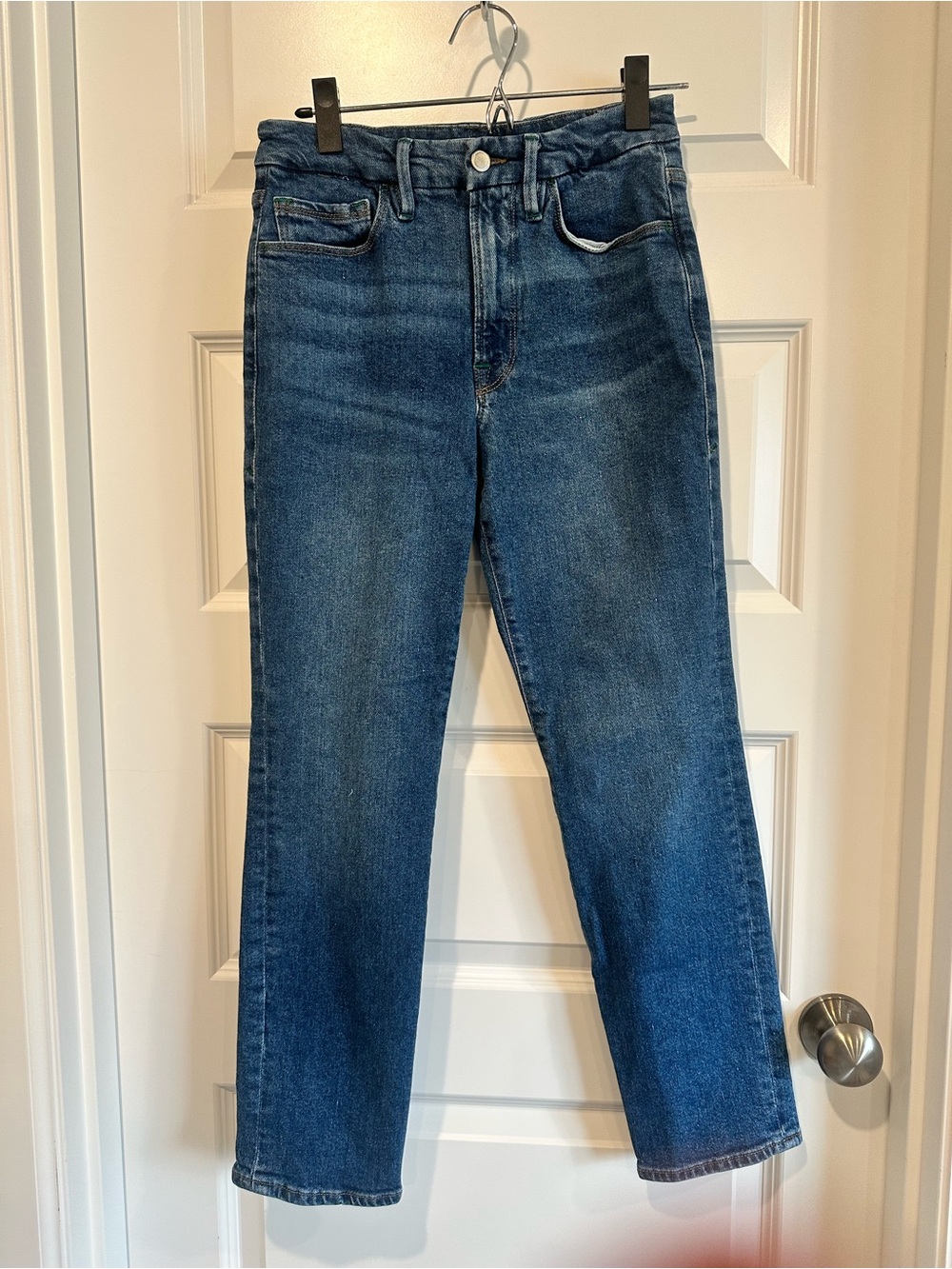 Good American Women’s Size 4 / 27 EUC Straight Leg Jeans